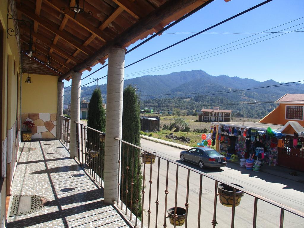 Hotel Posada El Camino Чигнауапан Екстериор снимка